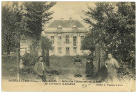 Goupillières. Villa Bouchon. - Restes d'un Château construit en 1682 par l'architecte Mansard.