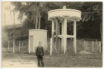 Pont-de-l'Arche. Puits Artésien.