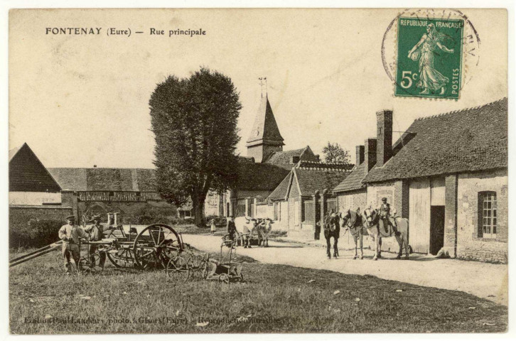 Fontenay. Rue Principale.