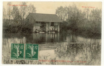 Boisset-les-Prévanches. Le Lavoir.