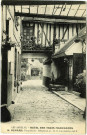 Andelys (Les). Hôtel des Trois Marchands. - G. Renard, Propriétaire. - Téléphone 48. - R. C. Les Andelys 628 B.