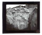 Ruines et vestiges de temple.