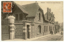 Bernay. Bureaux de la Sous-Préfecture.