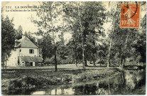 Bonneville-sur-Iton (la). Le Château de la Noé.