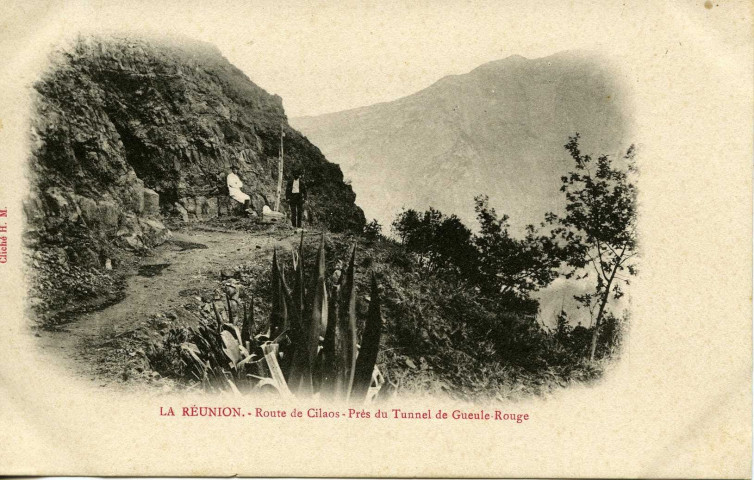 LA RÉUNION. - Route de Cilaos - Près du Tunnel de Gueule-Rouge