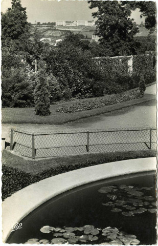 Evreux-Ville. Le Jardin Public.