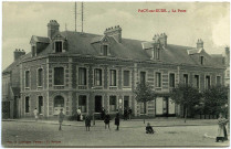 Pacy-sur-Eure. La Poste.