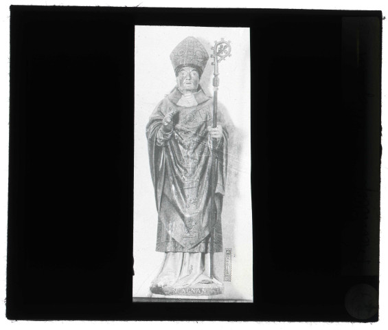 Église de Roman (Eure), statue de Saint-Aignan.