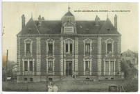Saint-Georges-du-Vièvre. La Gendarmerie.