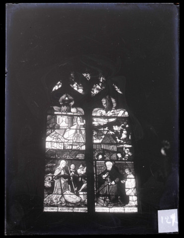 Église de La Couture-Boussey (Eure), vitraux de l'abside représentant la Nativité.