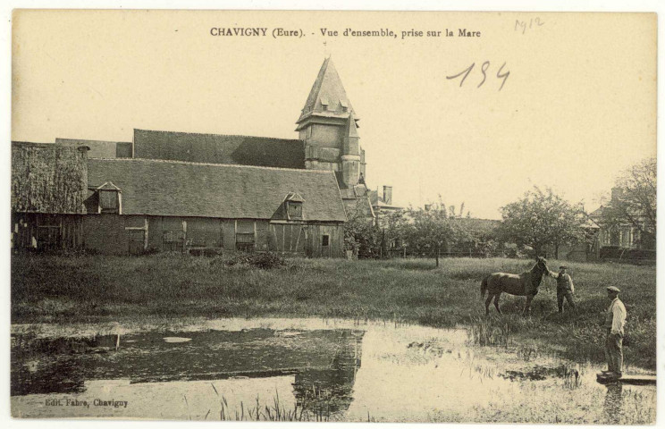 Chavigny. Vue d'ensemble, prise sur la Mare.