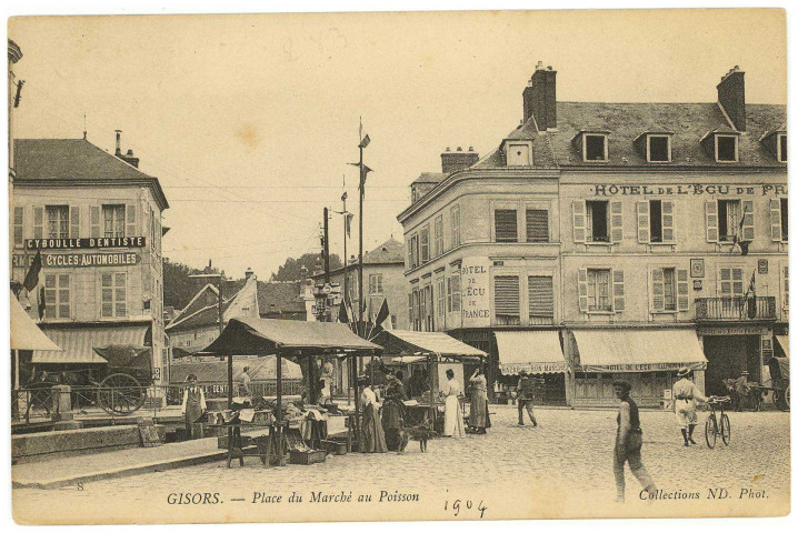 Gisors. Place du Marché au Poisson.