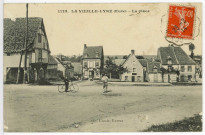 Vieille-Lyre (La). La Place.