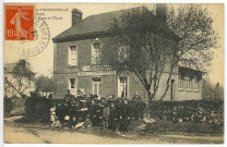 Saint-Ouen-de-Thouberville. Bureau de Poste et l'Ecole.