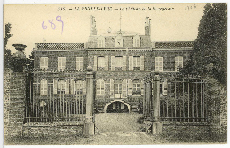 Vieille-Lyre (La). Le Château de la Bourgeraie.