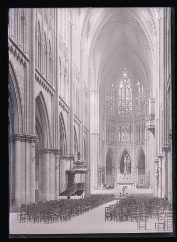 Intérieur de la cathédrale Saint-Étienne de Metz (Moselle).
