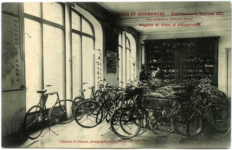 Evreux-Ville. Établissement Edmond Hée - Cycles et Automobiles Rue Joséphine Magasin de vente et d'Exportation.