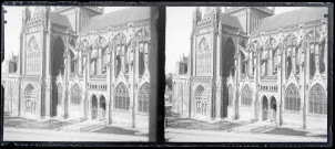 Vue latérale de la cathédrale Notre-Dame de Bayeux (Calvados).