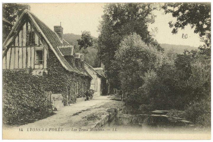 Lyons-la-Forêt. Les Trois Moulins.