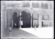 Intérieur de la mosquée de Damas (Syrie).