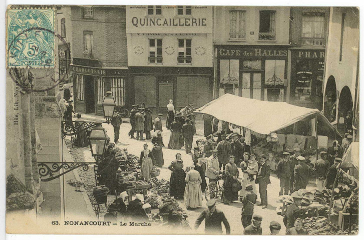 Nonancourt. Le Marché.