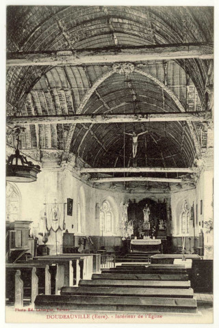 Doudeauville-en-Vexin. Intérieur de l'église.