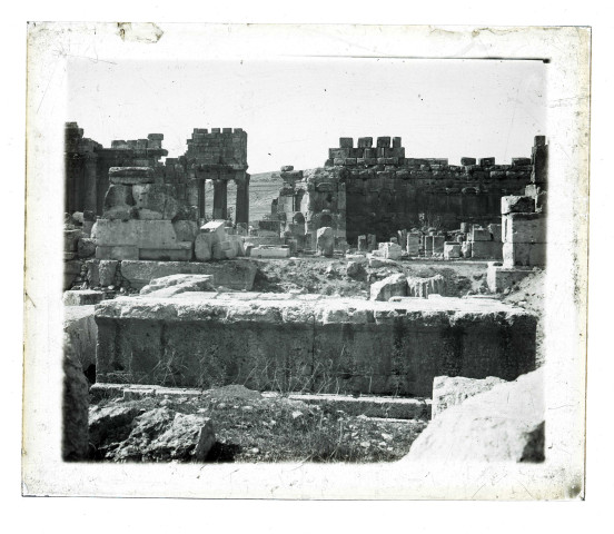 Ruines et vestiges du temple de Baalbek (Liban).