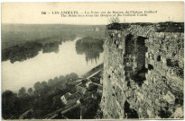 Andelys (Les). La Seine vue du Donjon du Château Gaillard.