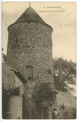 Nonancourt. Vieille Tourelle du Grand-Cerf.