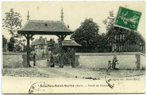 Neaufles-Saint-Martin. Entrée du Château.