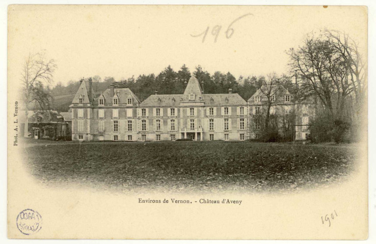 Dampsmesnil. Aveny Château d'Aveny.