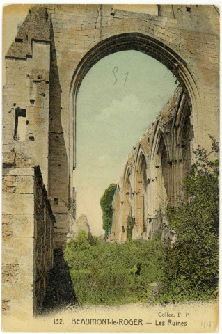 Beaumont-le-Roger. Les ruines.