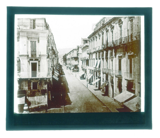 Rue de Palerme en Sicile (Italie).