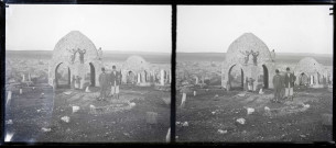 Vue des mausolées d'un cimetière turc d'Ourfa (Turquie)