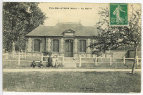 Tilleul-Othon (Le). La Mairie.