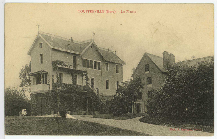 Touffreville. Le Plessis.