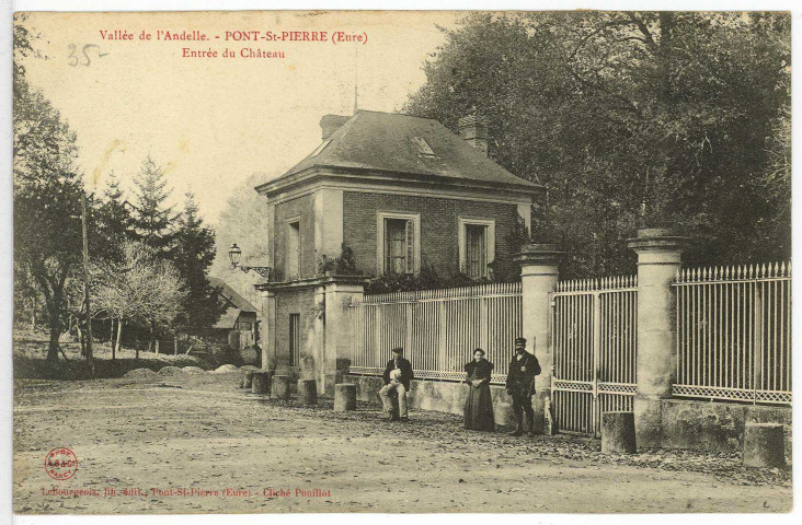 Pont-Saint-Pierre. Vallée de l'Andelle - Pont-Saint-Pierre (Eure). - Entrée du Château.