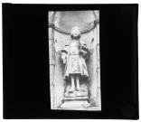Église d'Émalleville (Eure), statue de Saint-Gorgon.