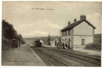 Bec-Hellouin (Le). La Gare.