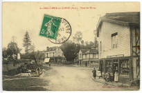 Saint-Christophe-sur-Condé. Place du Bourg.