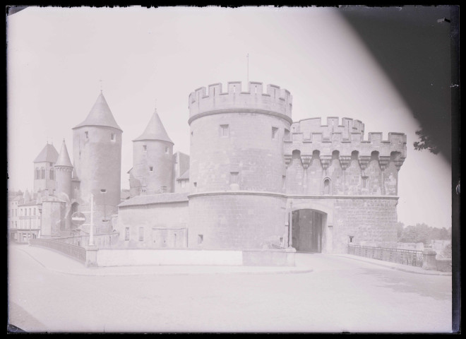 Remparts et fortifications de la ville de Metz (Moselle).