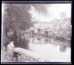 Canaux et lavoirs des environs de Maillezais (Vendée).