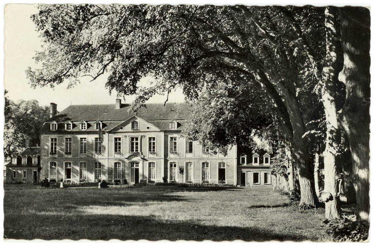 Guichainville. Château de Berou.