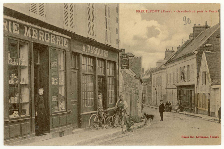 Breuilpont. Grande Rue Près la Poste.