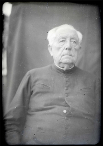 Portrait de l'abbé Bretocq.