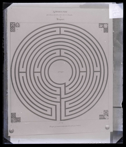 Cathédrale de Bayeux (Calvados), lithographie d'A. Hardel représentant le labyrinthe qui se trouve au milieu de la salle du chapitre.