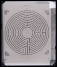 Cathédrale de Bayeux (Calvados), lithographie d'A. Hardel représentant le labyrinthe qui se trouve au milieu de la salle du chapitre.