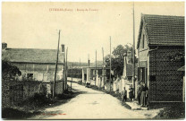 Civières. Route de Tourny.