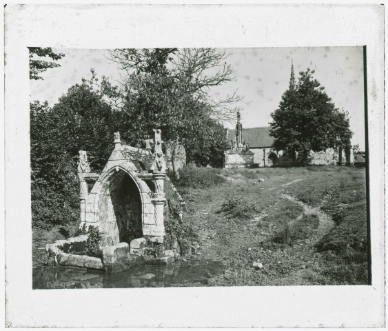Fontaine bretonne de dévotion.
