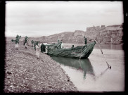 Bac sur les rives de l'Euphrate à Biredjik (Turquie).
